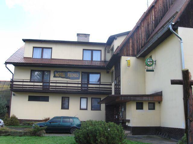 Vernířovice Hotel Reoneo מראה חיצוני תמונה